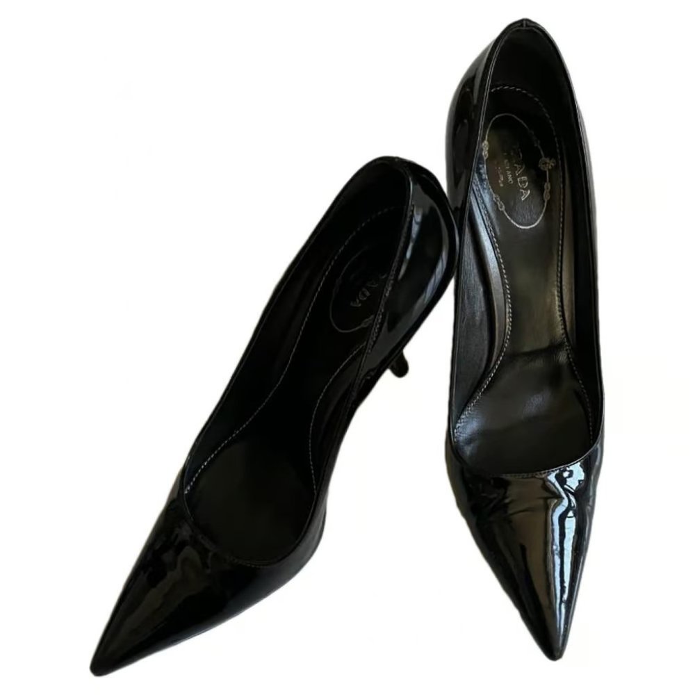 Prada Black Patent Leather Shoes size 40